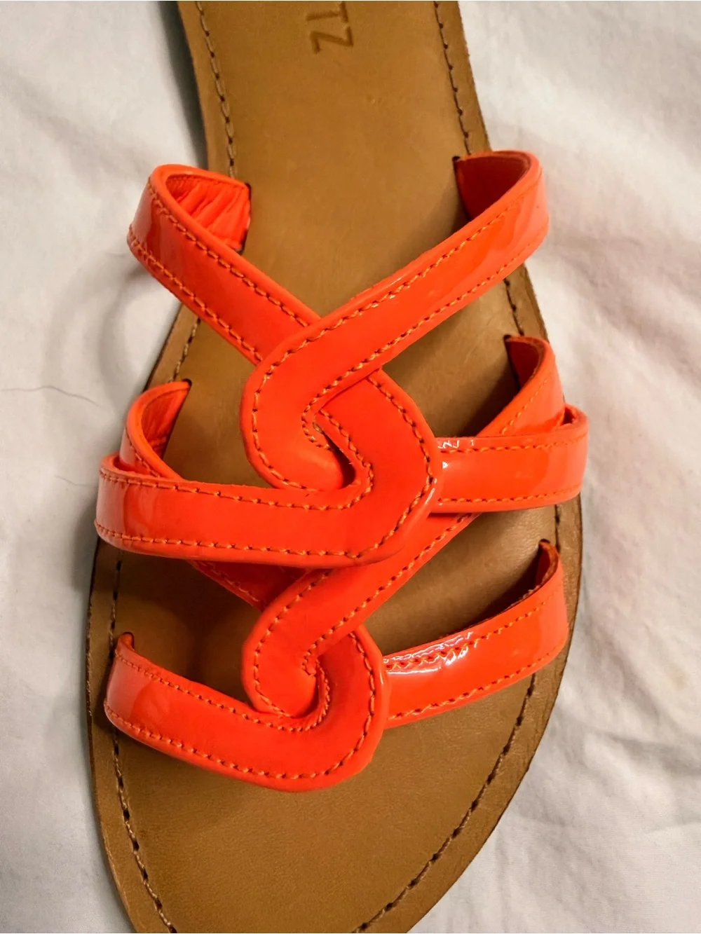 SCHUTZ Lyta Acid Orange patent Slide Sandals (159)